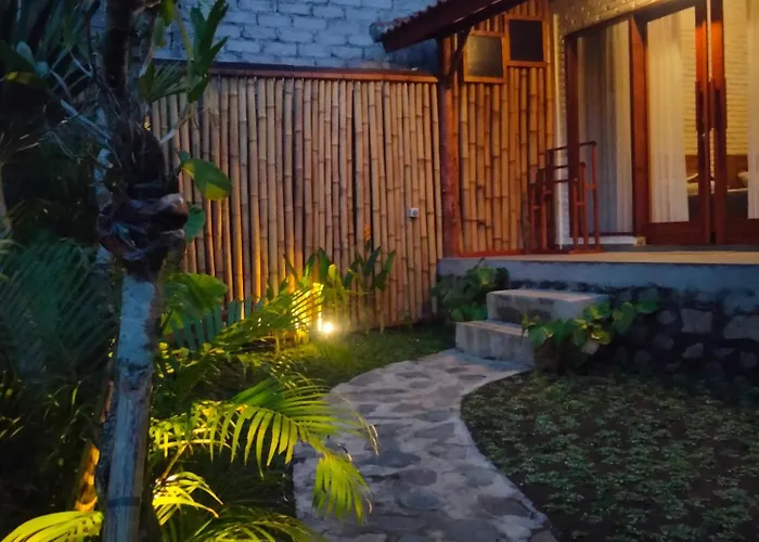 Meera House And Privatunterkunft Airsatang