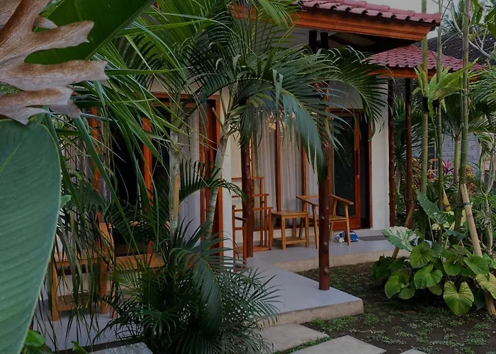 Privatunterkunft Meera House And *